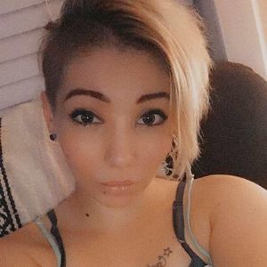 Meet your Posher, Sheana